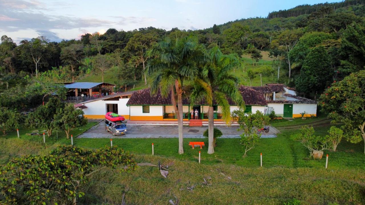 La Hacienda Hostel San Gil Exterior photo