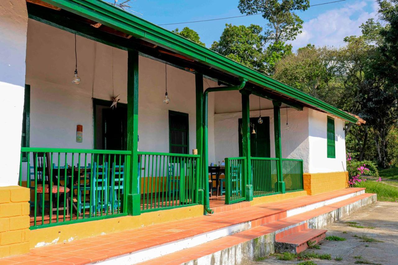 La Hacienda Hostel San Gil Exterior photo